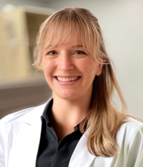 Dr. Jennifer Geisler