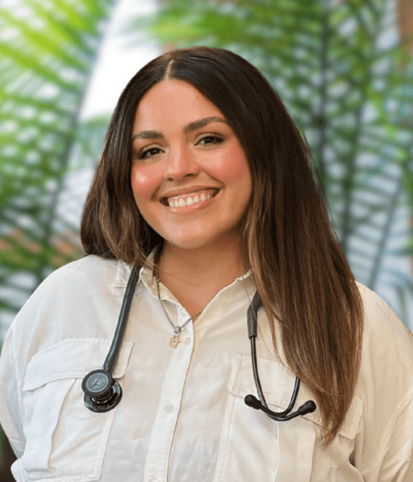 Dr Gabriela Fernandez (1) Dr. Gabriela Fernandez